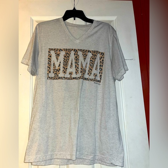 Bella & Canvas v-neck tee